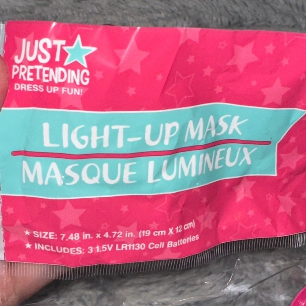 Just Pretending Pink Light-Up Masquerade Mask Kids Costume Accessory New